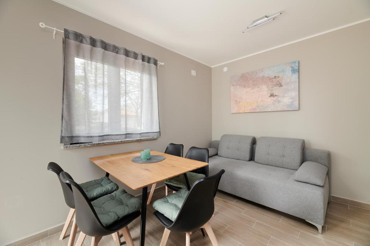 Apartment Dvori