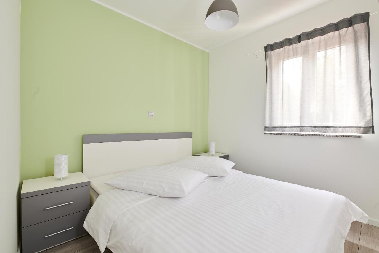 Dvori Apartment *