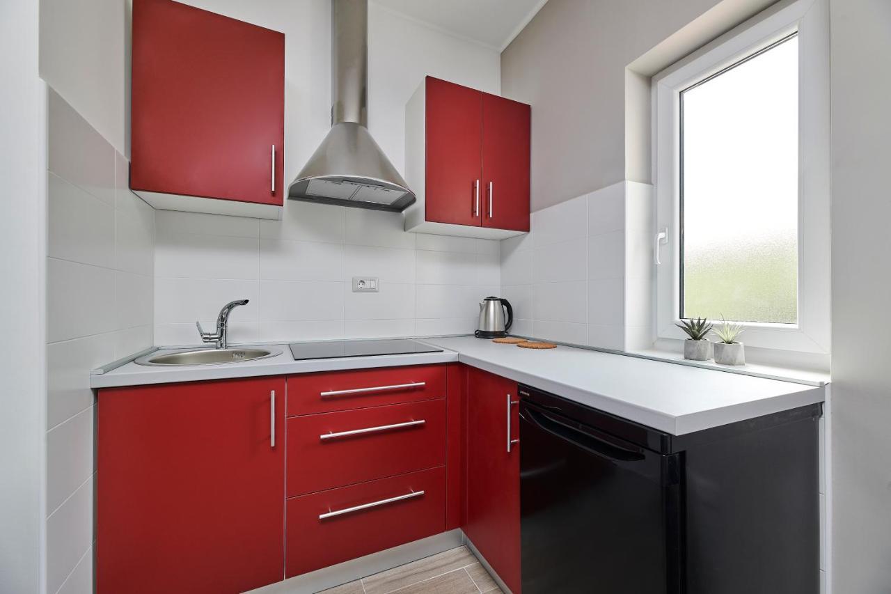 Dvori Apartment